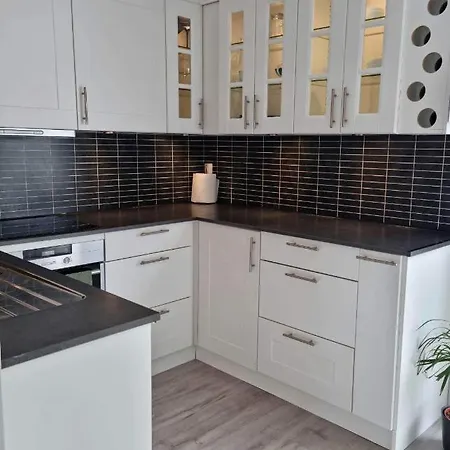 Holiday home With Parking And Terrace